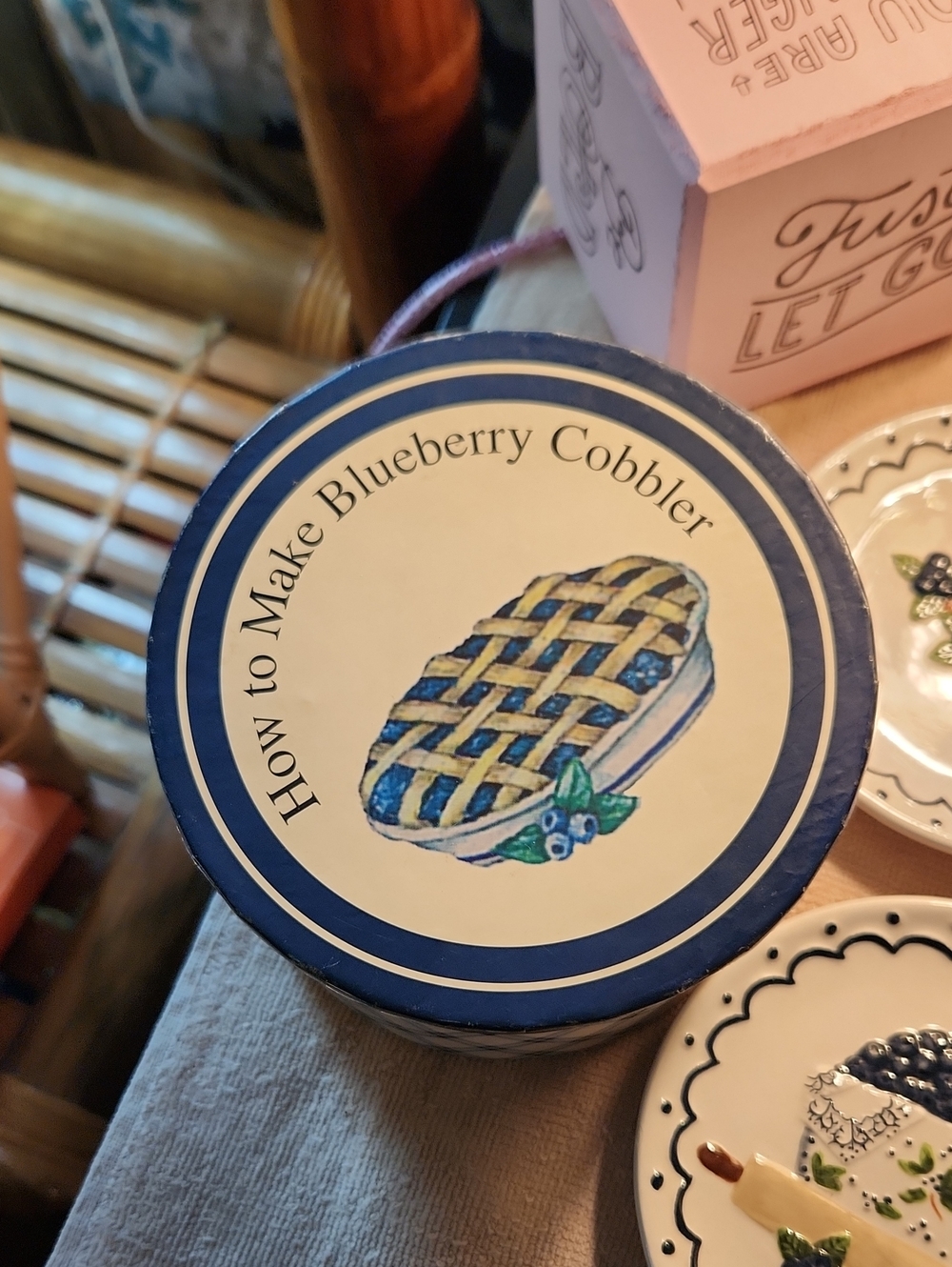 Van Muor Mini Plate Set - Picture 2 of 8